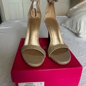 Gold sparkly dress heels/sandals.   Size 7.5.
